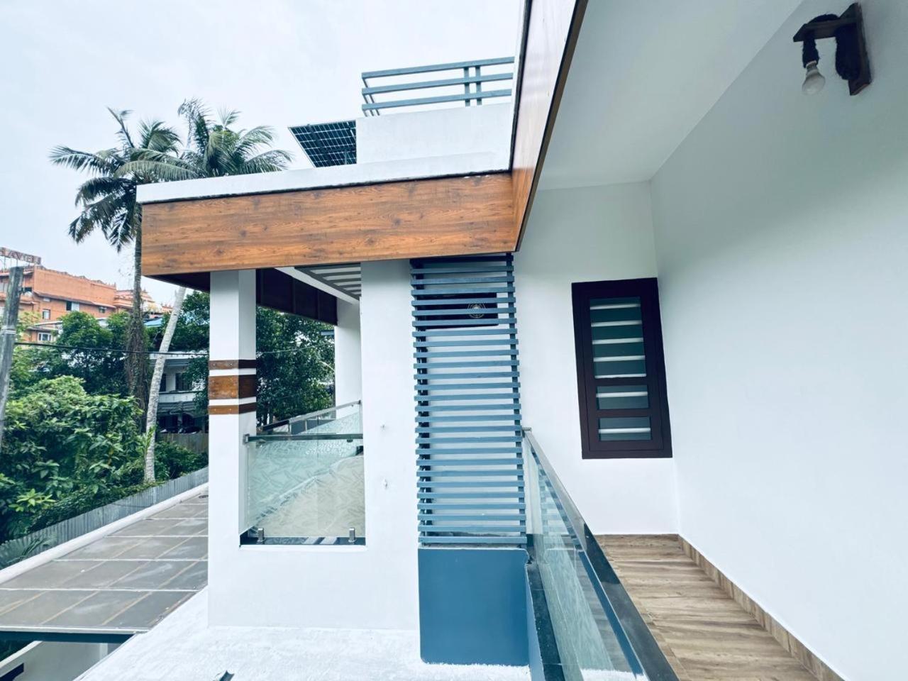 Venice Rosedale Alappuzha Extérieur photo