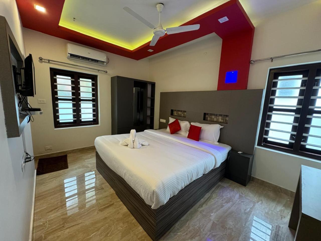 Venice Rosedale Alappuzha Extérieur photo