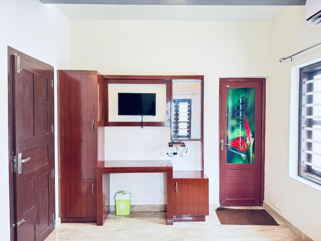 Venice Rosedale Alappuzha Extérieur photo